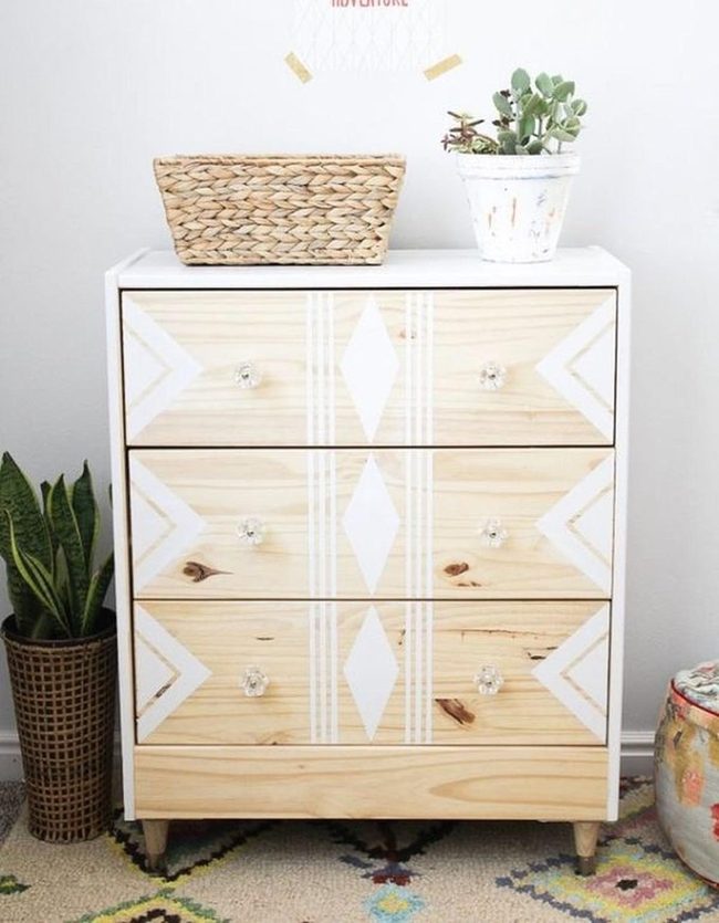 White Geometry Meets Natural Wood