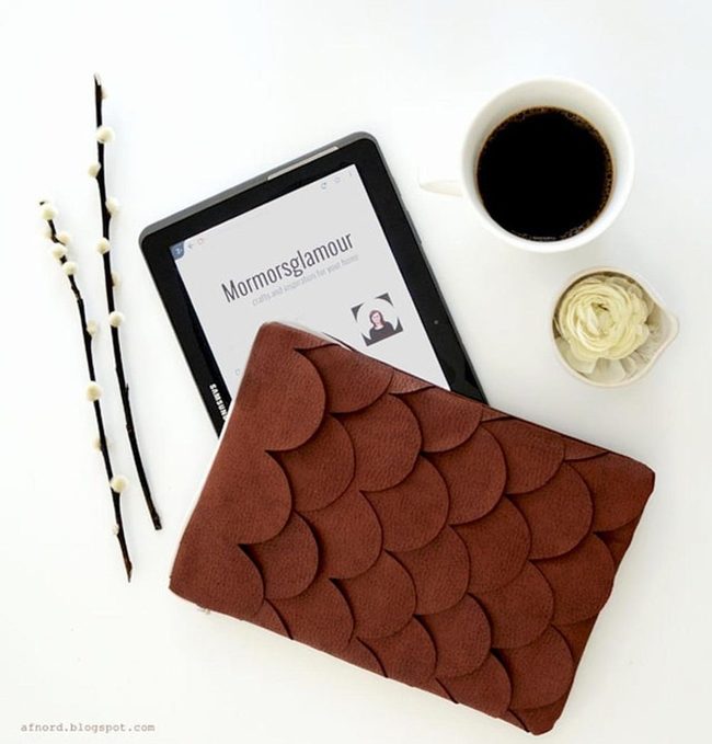 White Workspace With Brown Leather Details