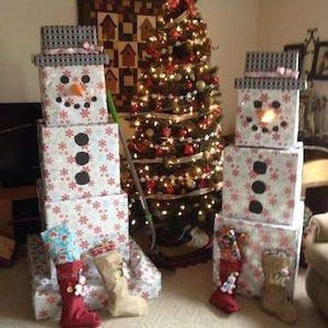 Stacked Gift Box Snowmen