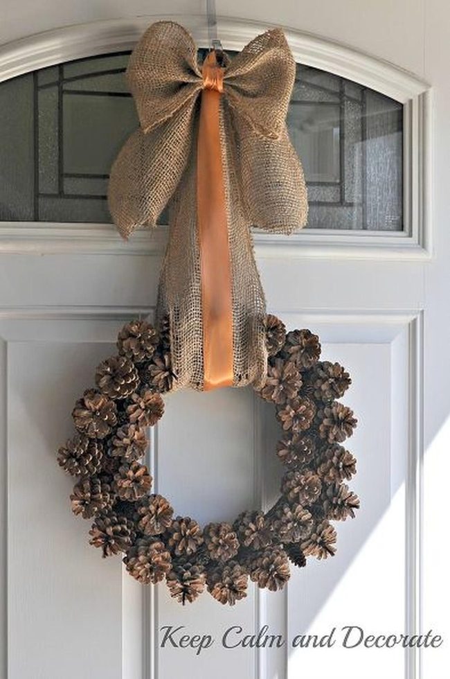 Pinecone Wreath Natural Warmth