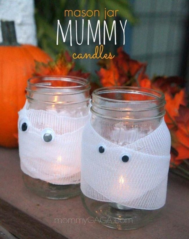 Googly-Eyed Mummy Jars