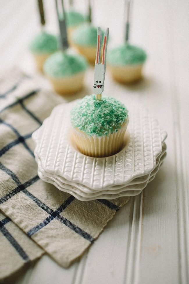 Green Sprinkle Cupcakes With Bunny Picks