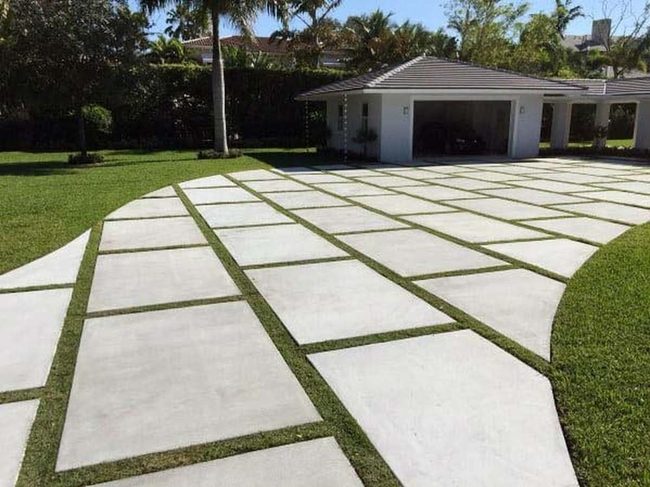 Custom Concrete Curves