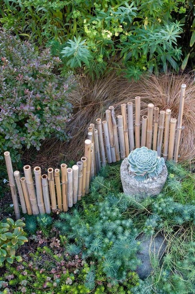 Natural Bamboo Garden Edging
