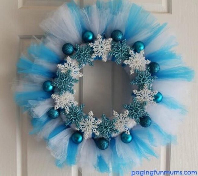 Icy Blue Snowflake Wreath