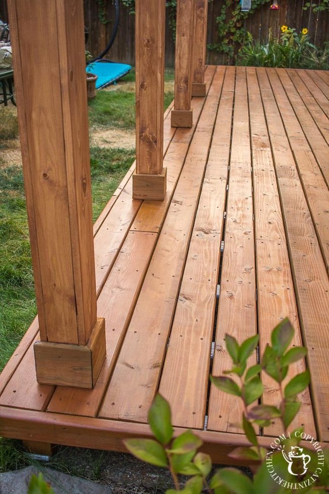 Wooden Stage Platform Six-Person