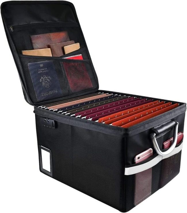 Kallax-Sized File Solutions With Front Pockets