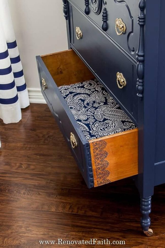 Painted Dresser, Custom Personality