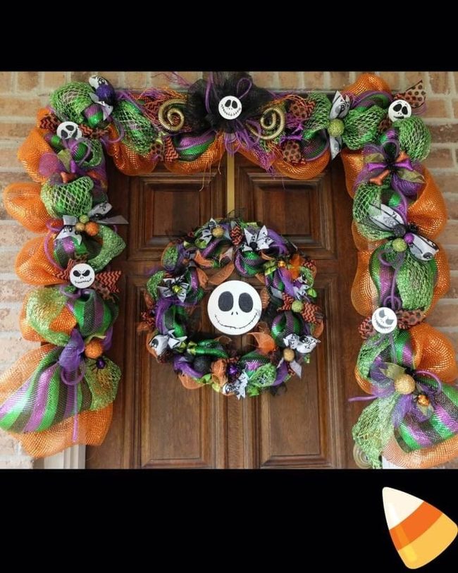 Skellington Portrait Tulle Wreath