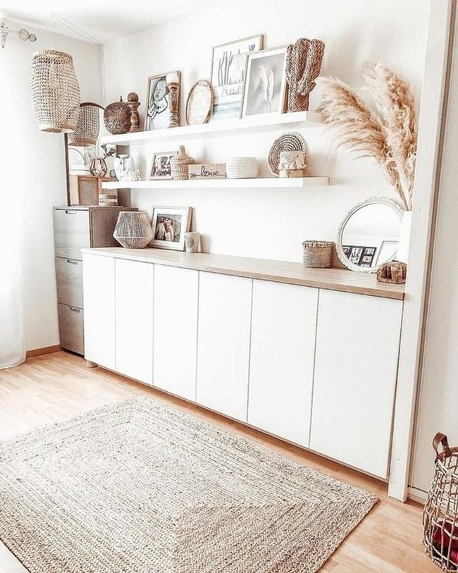 Pampas Grass Corner Statement