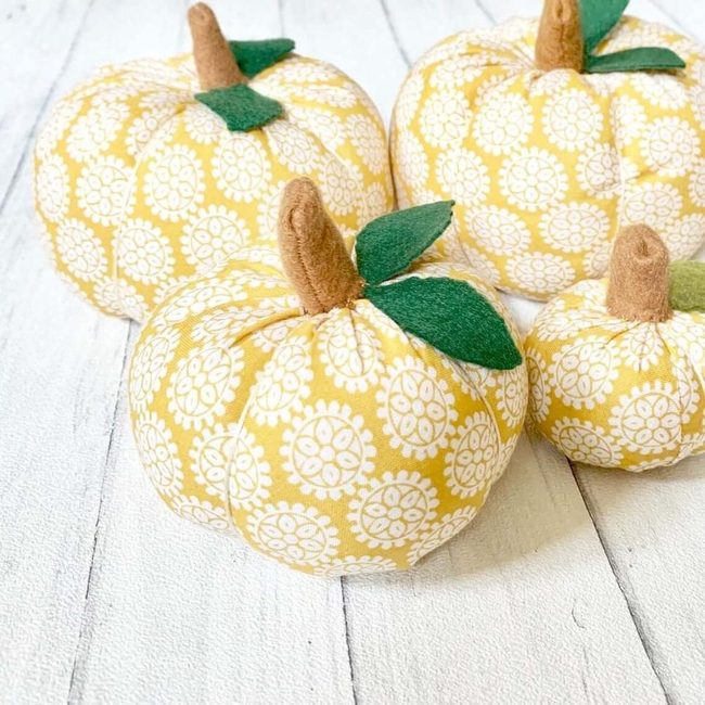 Soft Felt Pumpkins For Autumn Play