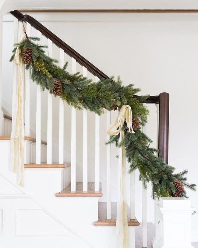 Green Pine Staircase Elegance