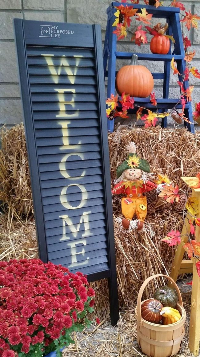 Black Shutter Welcome Statement