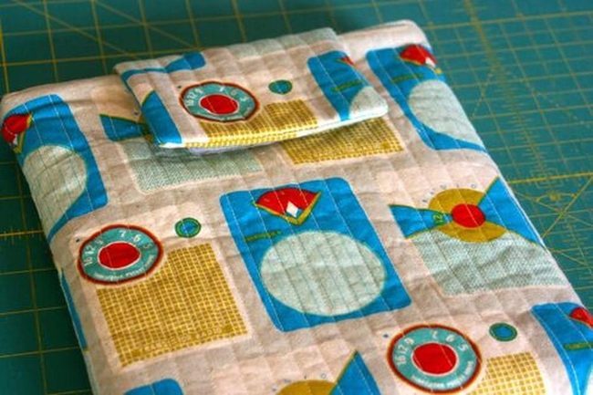 Quilted Retro Fabric Snap Cover