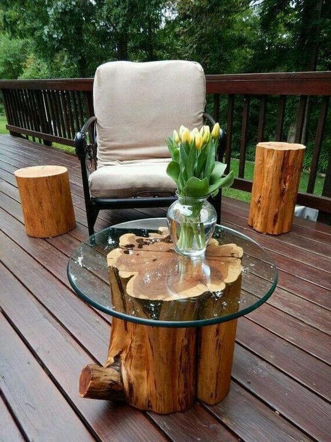 Natural Wood Meets Modern Glass