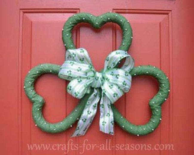 White Bow Shamrock Wreath