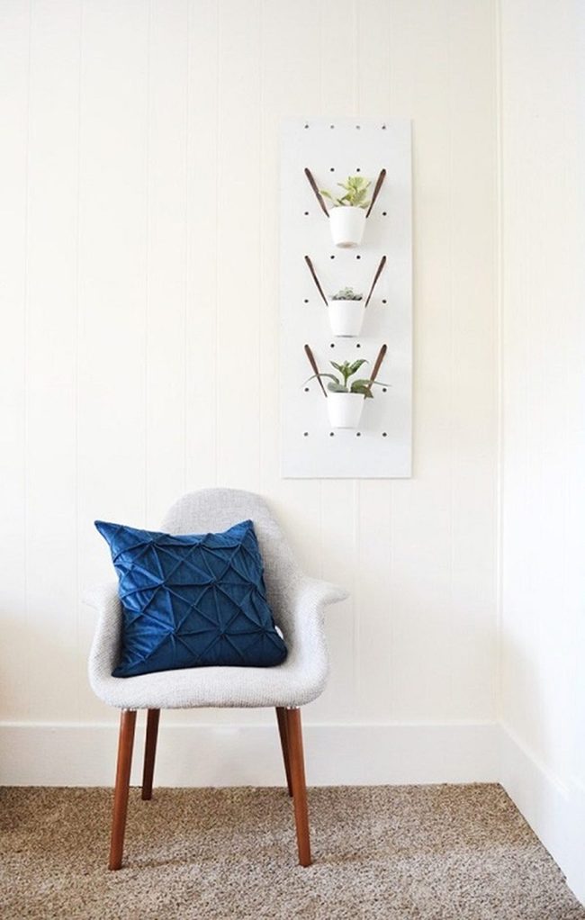 Green Wall Pegboard Garden