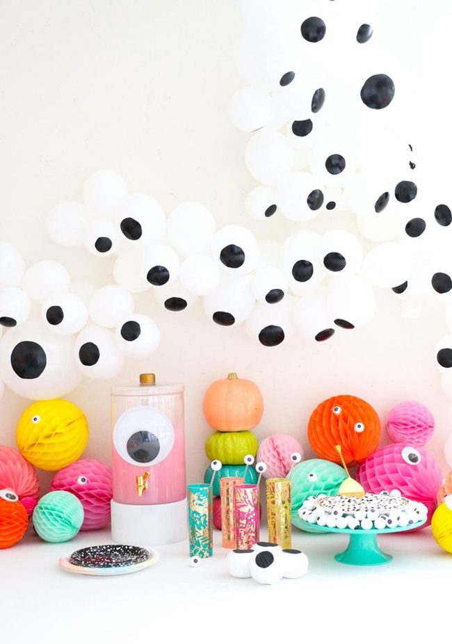 Neon Paper Balls Party Spread