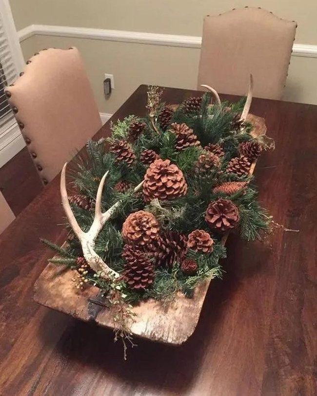 White Antlers, Natural Pine Statement
