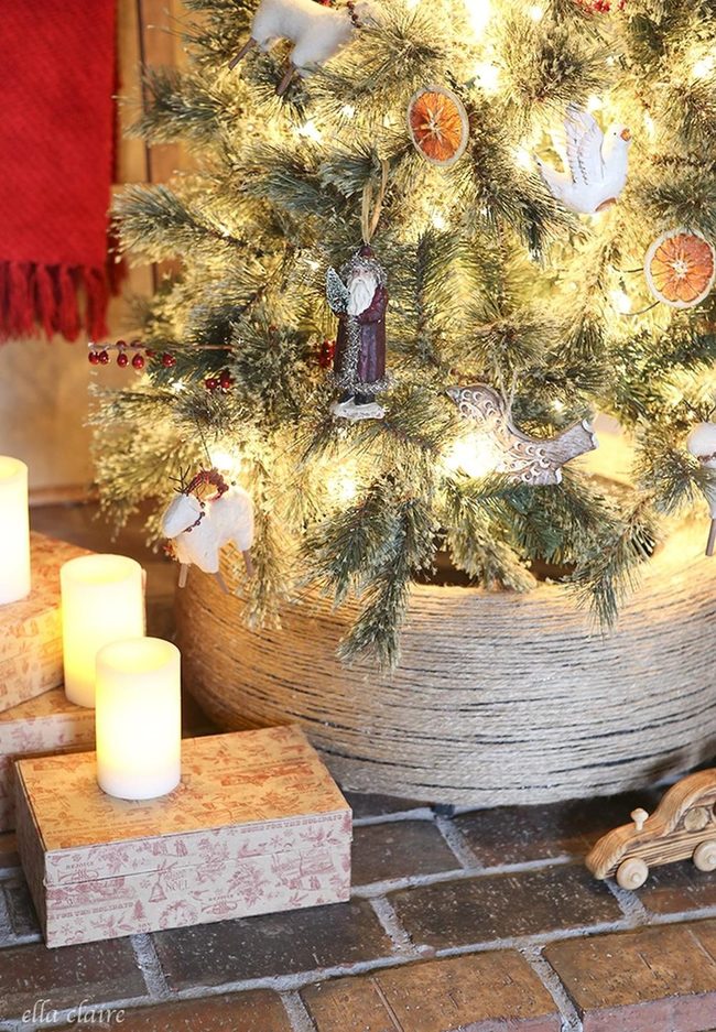 Warm Lights, Dried Citrus, Natural Christmas