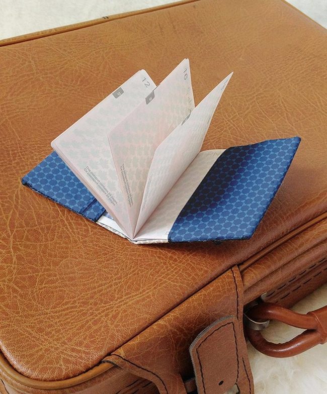 Blue Booklets, Leather Stories