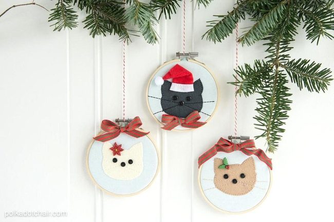 Felt Cats In Wooden Frames