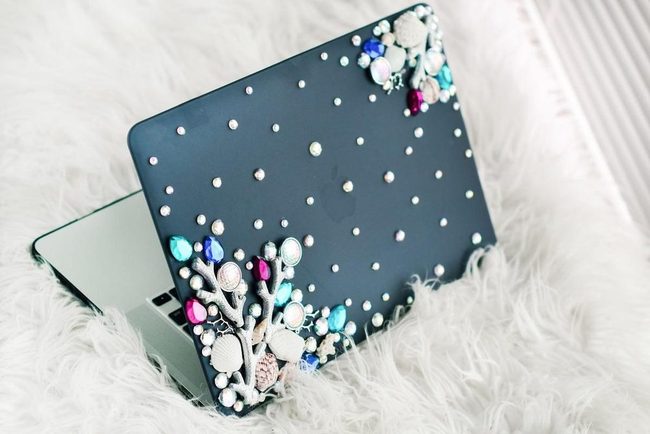 Pearls And Stones Laptop Sparkle