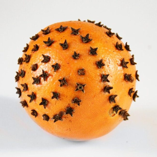 Clove-Studded Citrus Sparkle