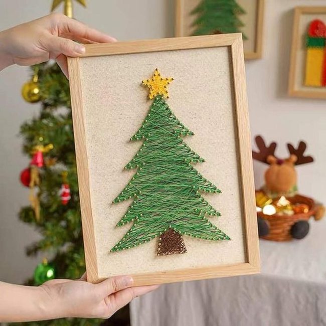 Green String Tree With Golden Star