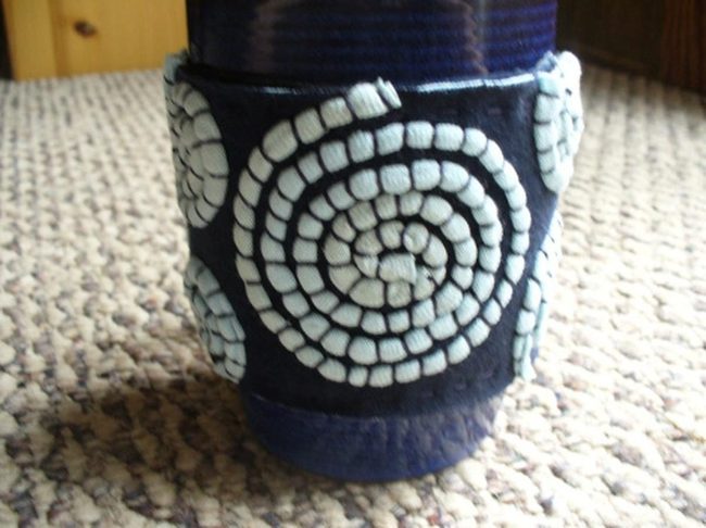 Dark Blue Ceramic With Spiral Details