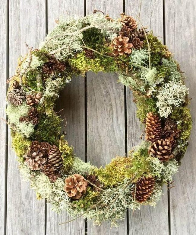 Moss And Pinecone Wreath