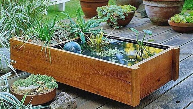 Wooden Planter With Dual Water Feature