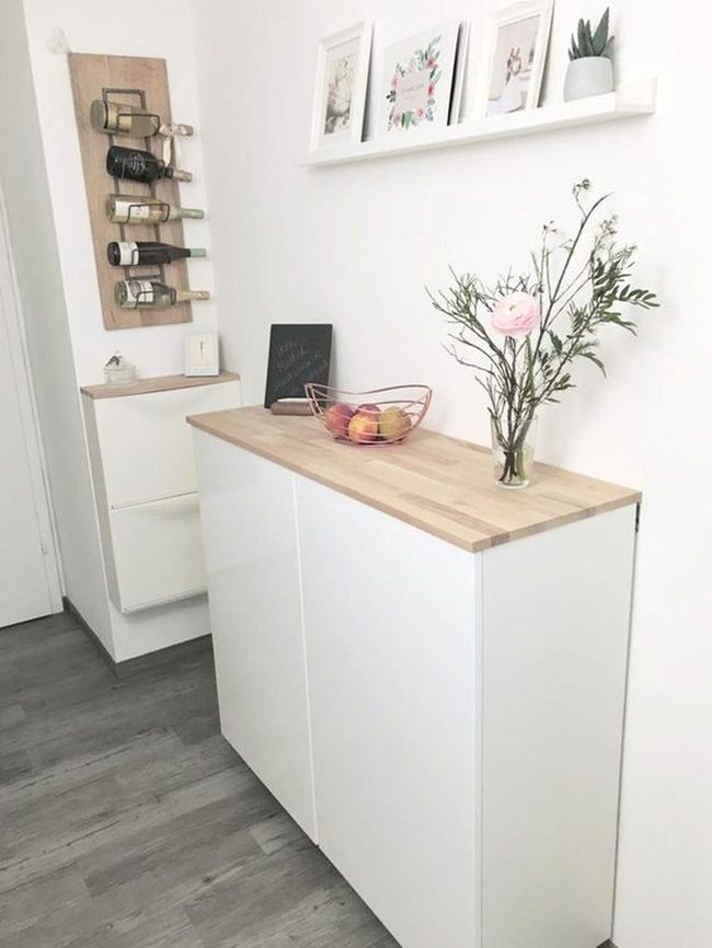 White Cabinets, Wood Warmth, Fresh Apples