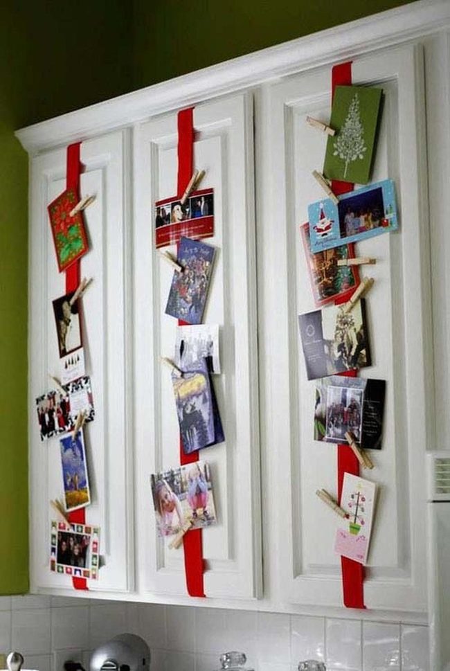 Twine-Strung Season'S Greetings Display