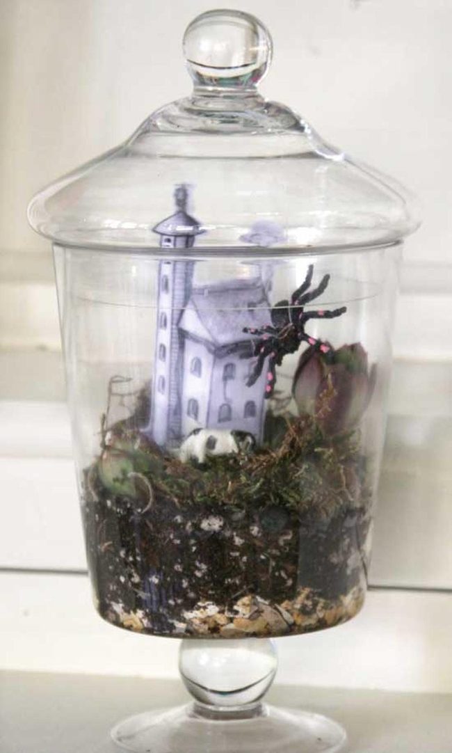 Glass Jar Worlds With Tiny Houses