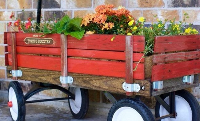 Weathered Wagon Flower Display