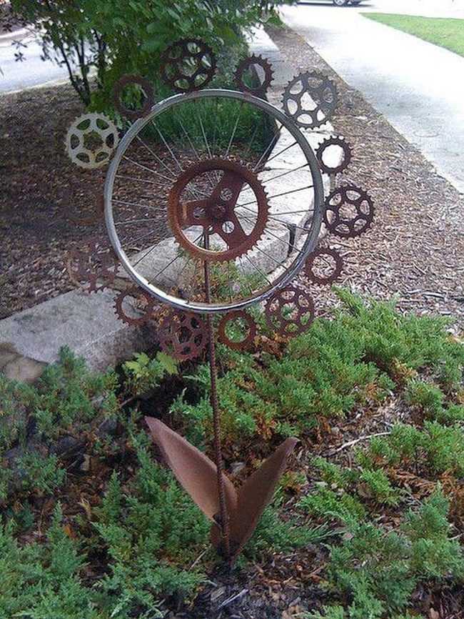 Recycled Gear Garden Sculpture