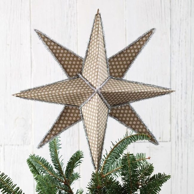 Silver-Trimmed Star With Polka Dots