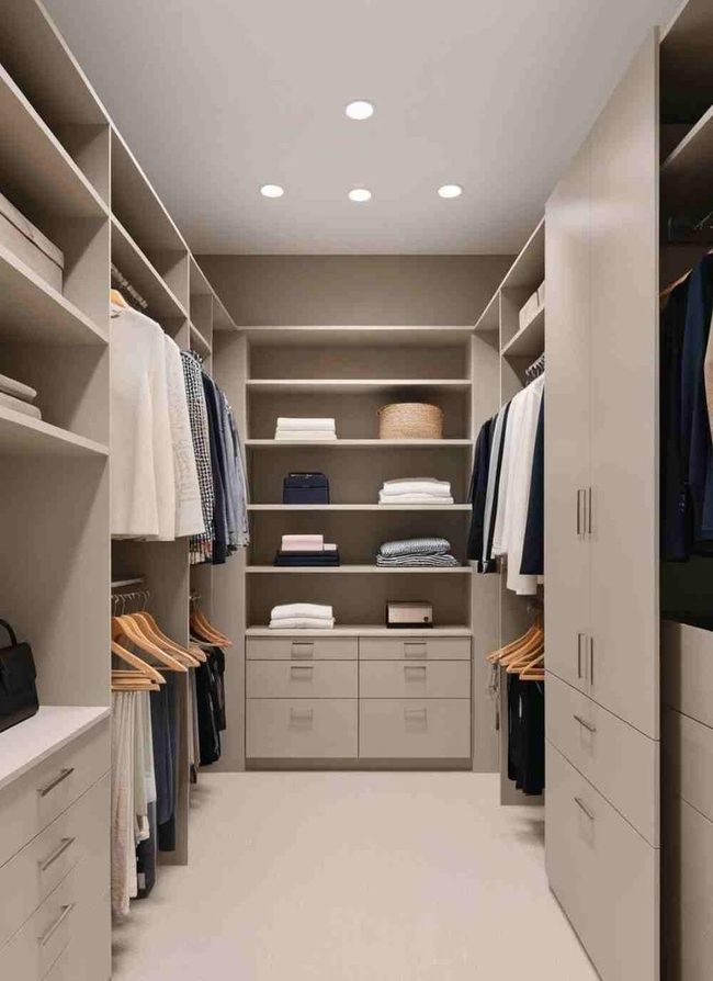 Neutral Open Shelving Closet