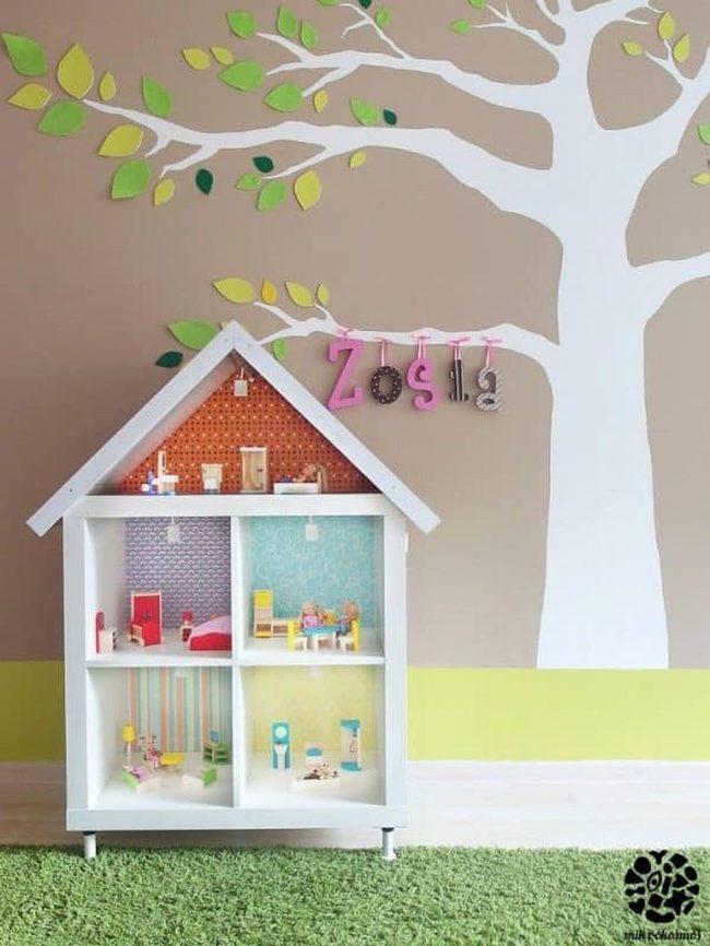 Miniature Wooden Rooms With Wallpapers