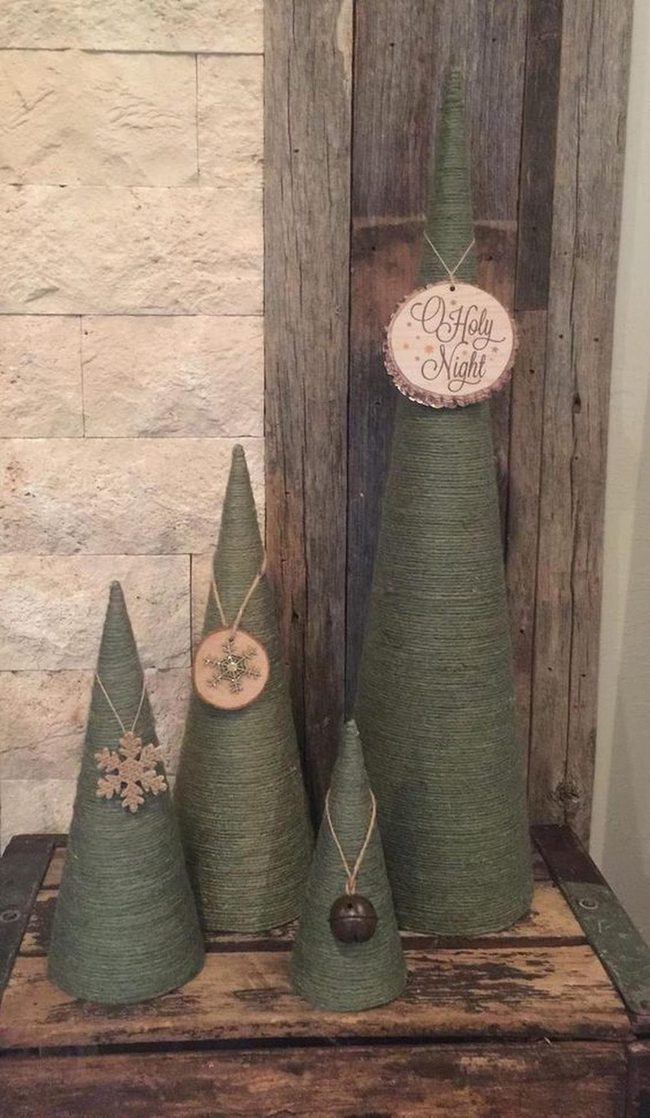 Green Twine Wooden Snowflakes