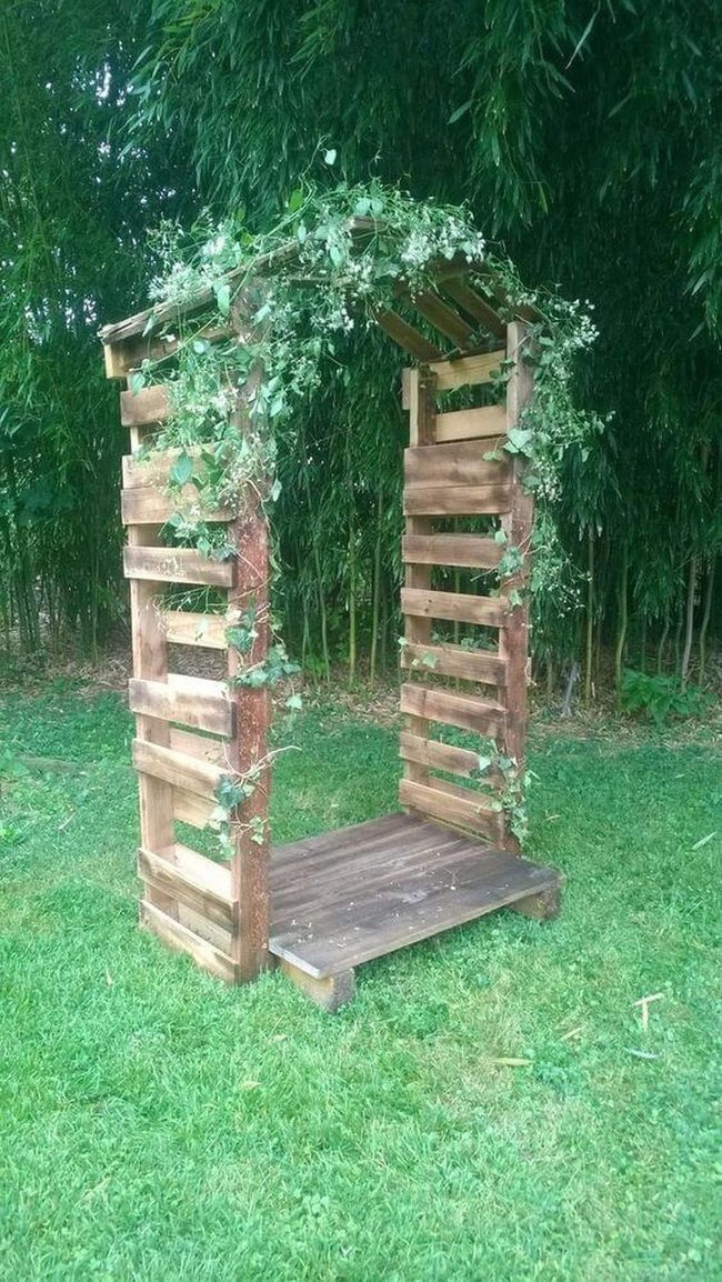 Wooden Pallet Archway With Vines