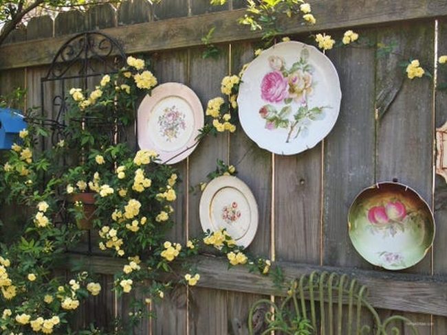 Geometric Floral Ceramic Dinnerware
