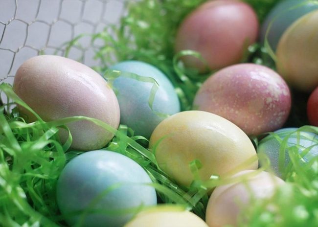Pastel Speckled Eggs Basket
