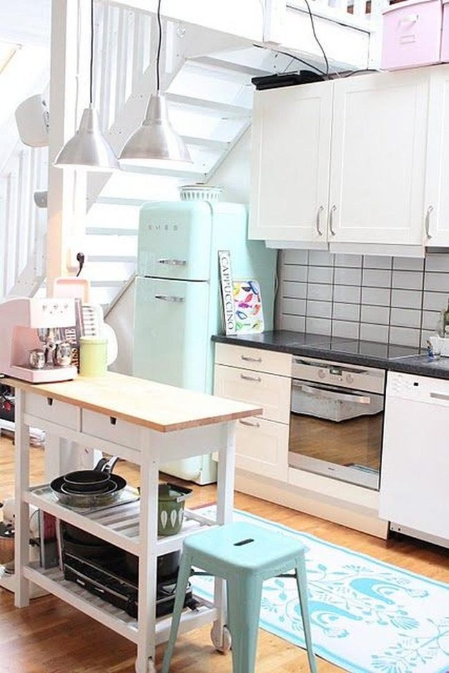 Mint Green Kitchen Elegance