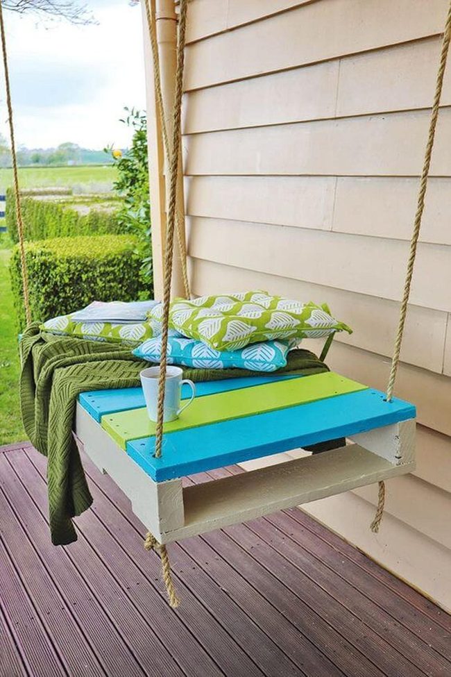 Reclaimed Pallet Swing In Blues