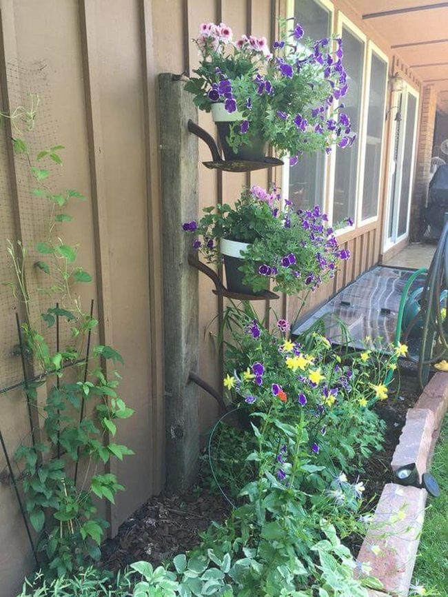 Shovel Planter, Stacked Blooms