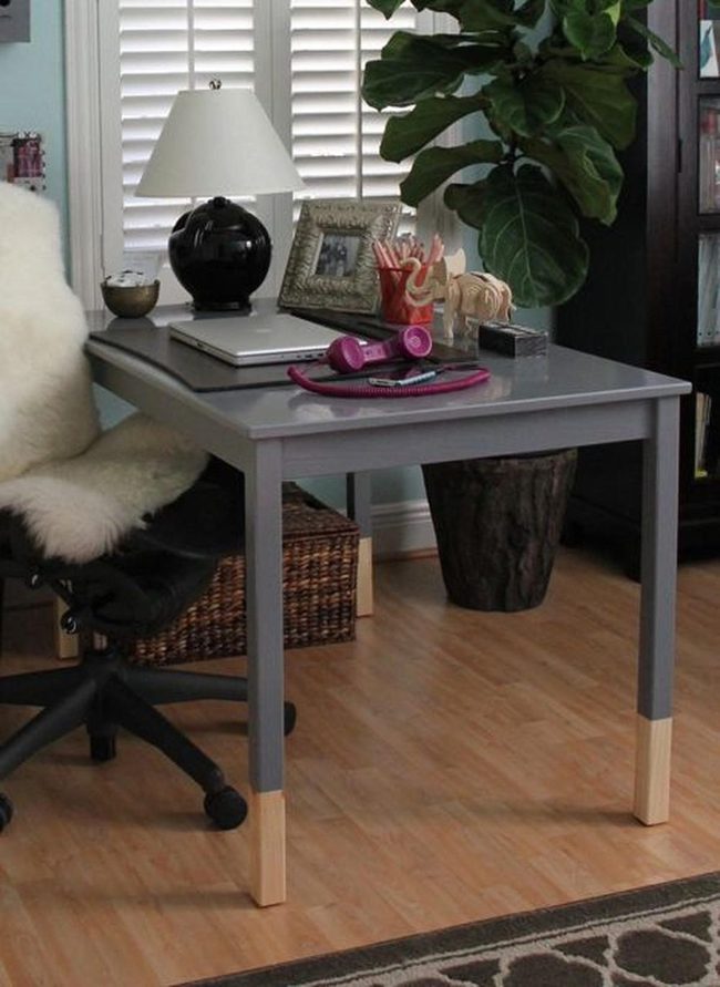 Gray Desk, Green Plants, Calm Blue