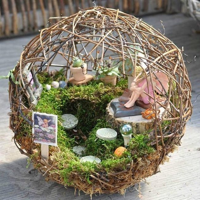 Twig Sphere With Glowing Fairies