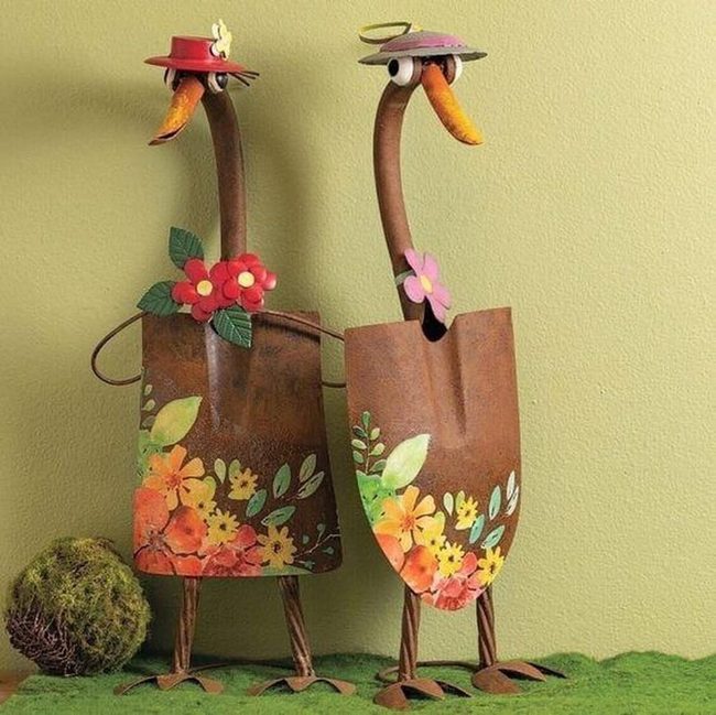 Painted Shovel Head Birds